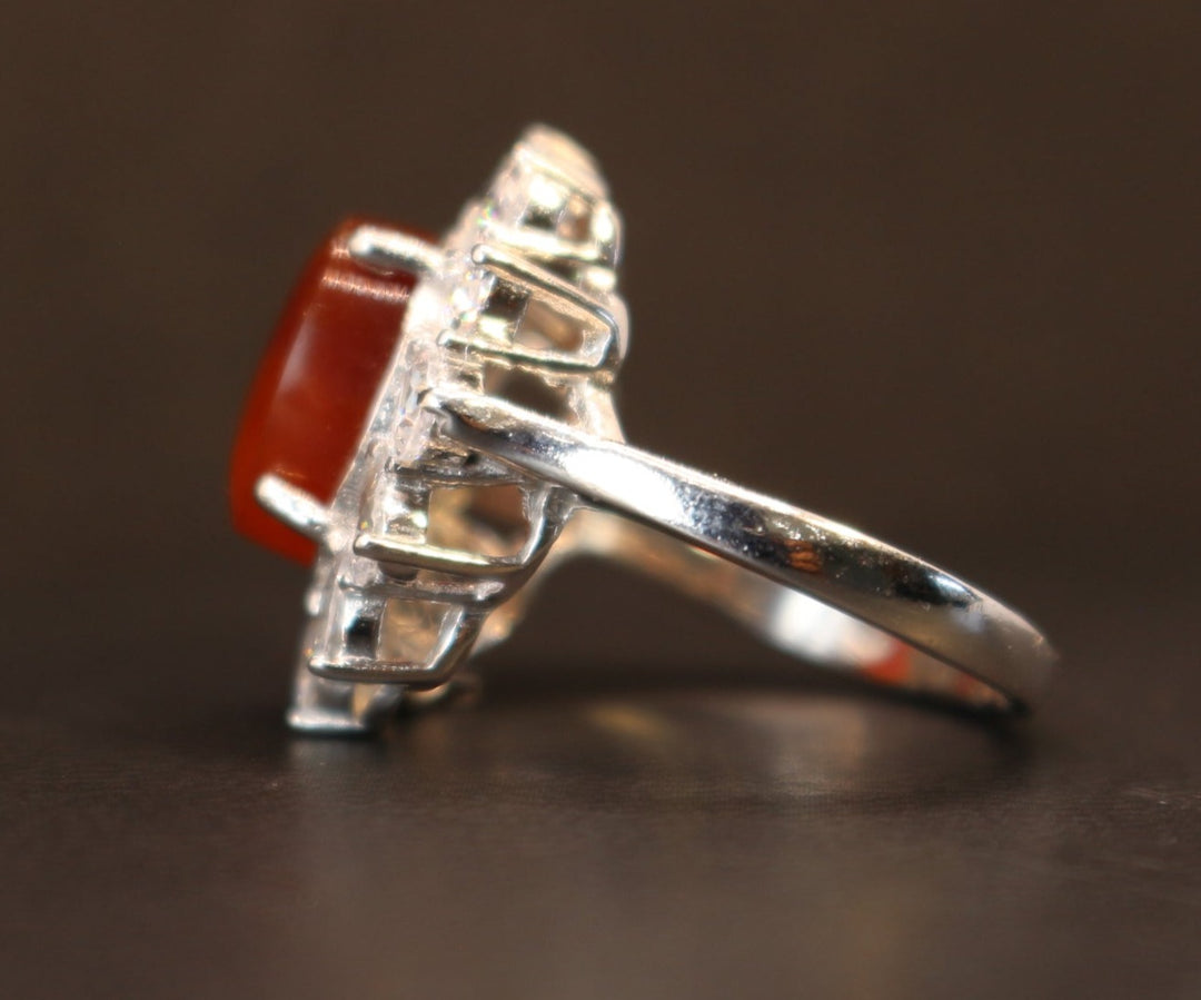 Women's Red Yemeni Agate Ring