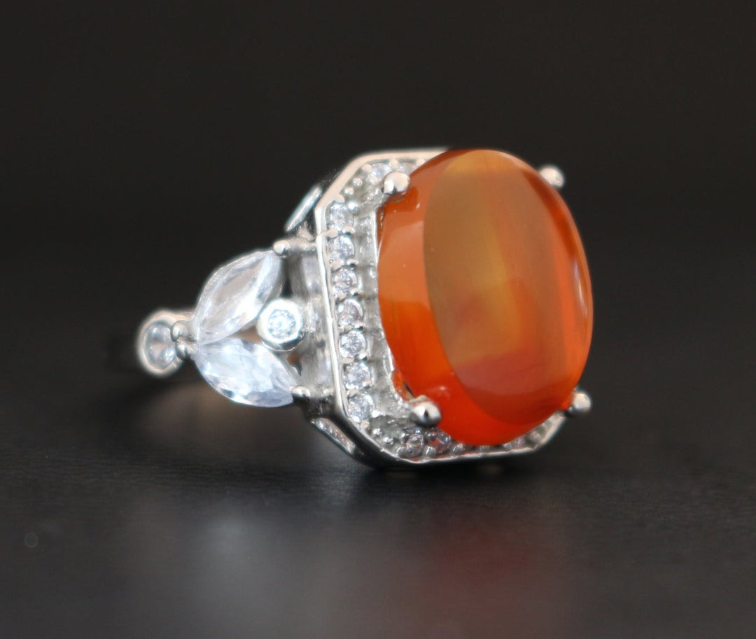 Women's Red Yemeni Agate Ring