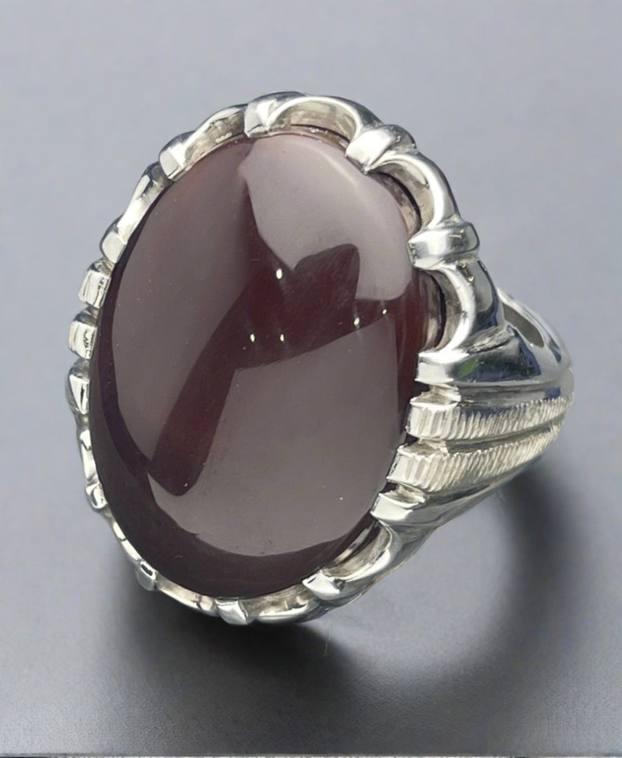 Dark Cherry Red Agate Ring