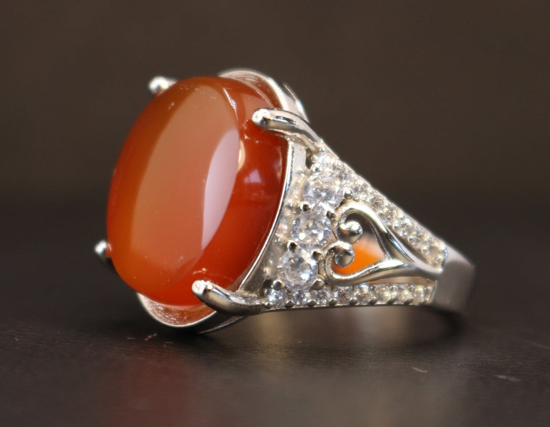 Women's Red Yemeni Agate Ring