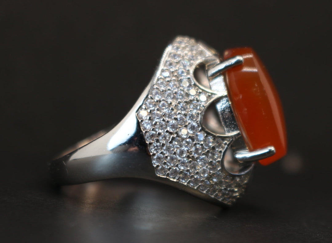 Women's Red Yemeni Agate Ring