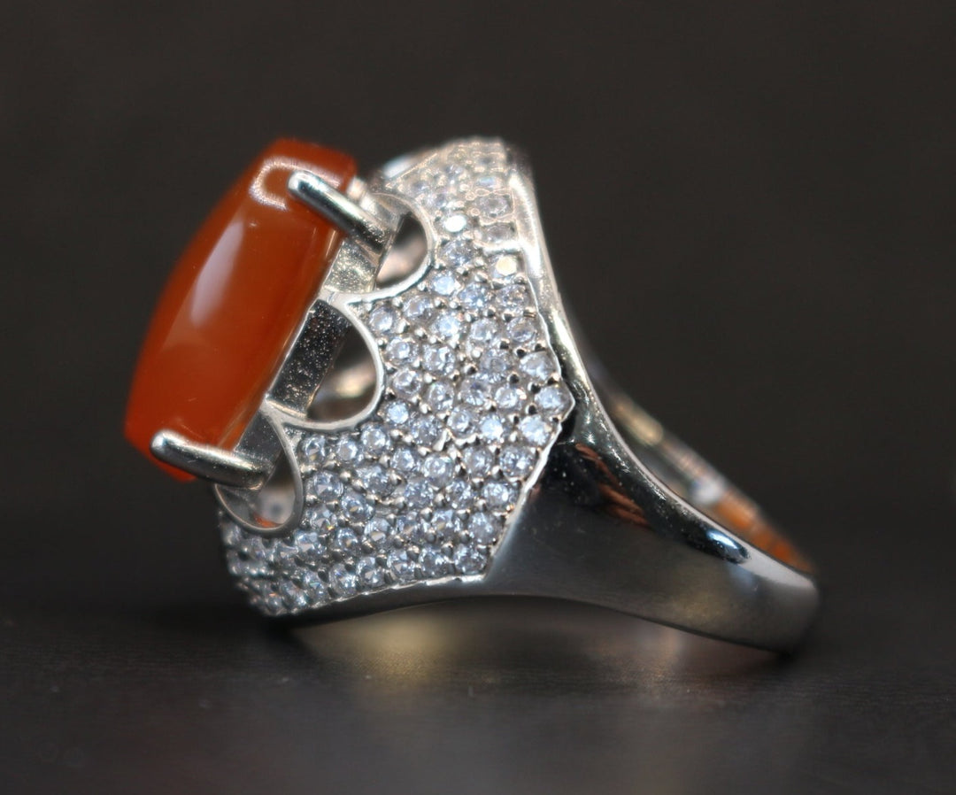 Women's Red Yemeni Agate Ring