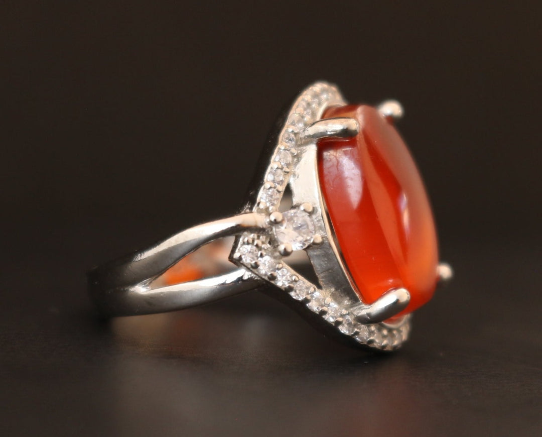 Women's Red Yemeni Agate Ring