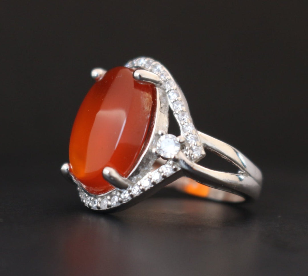 Women's Red Yemeni Agate Ring