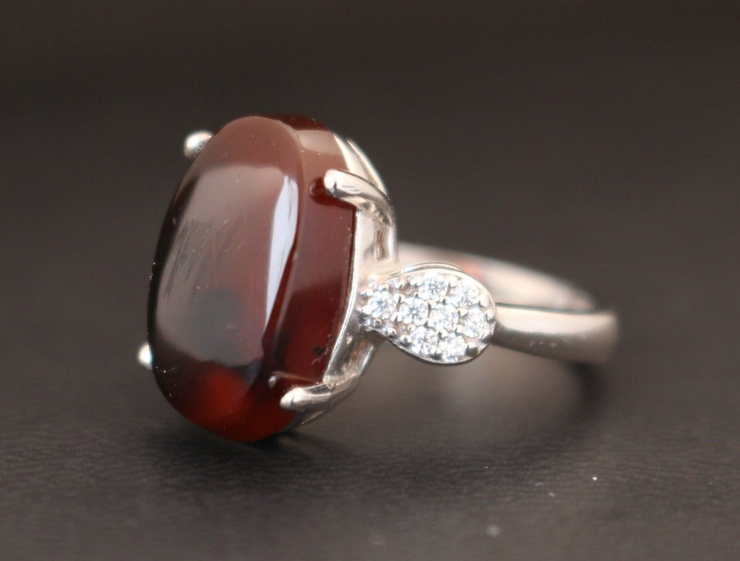 Women's Cherry Red Yemeni Agate Ring