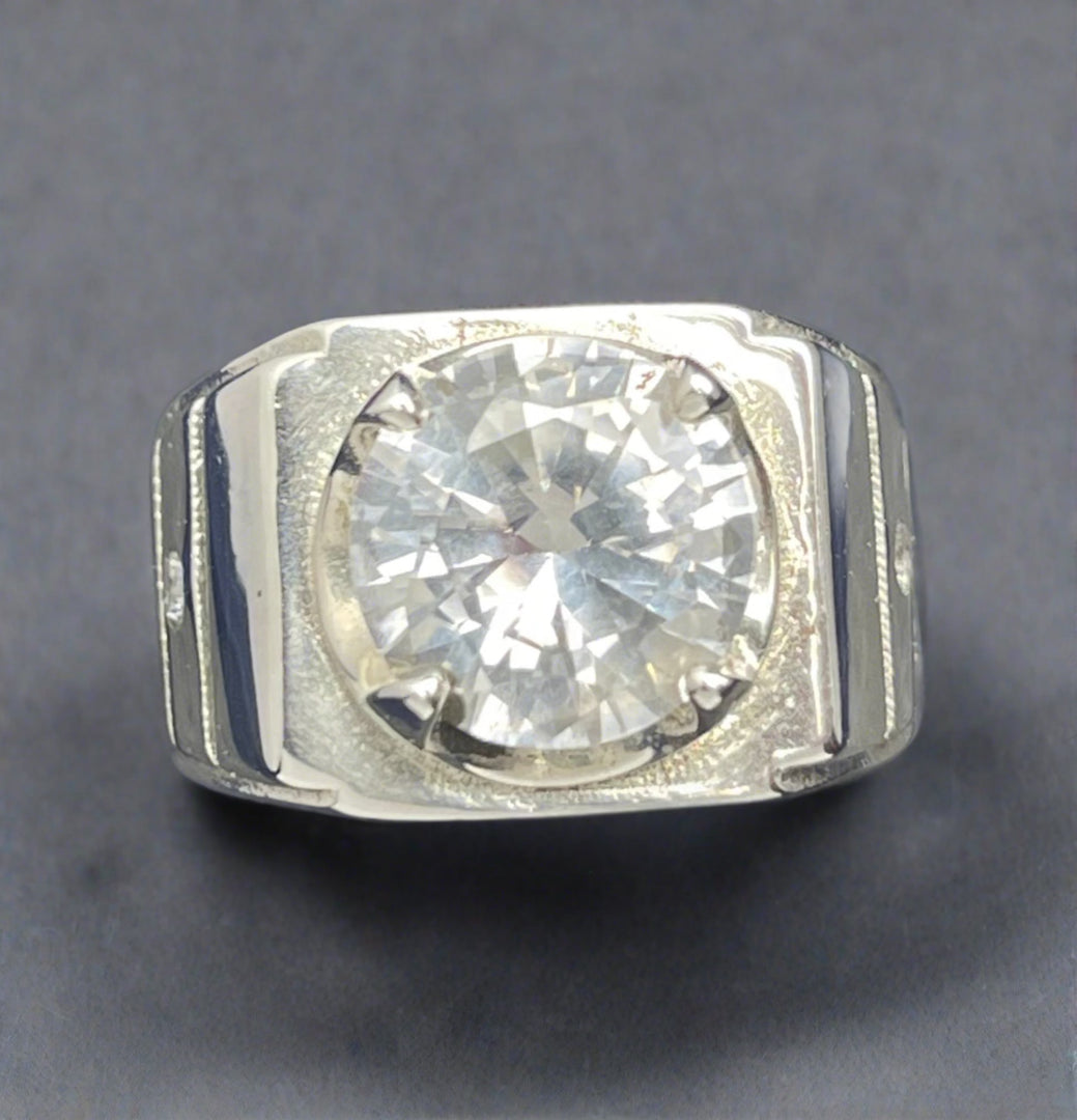 Moissanite Ring