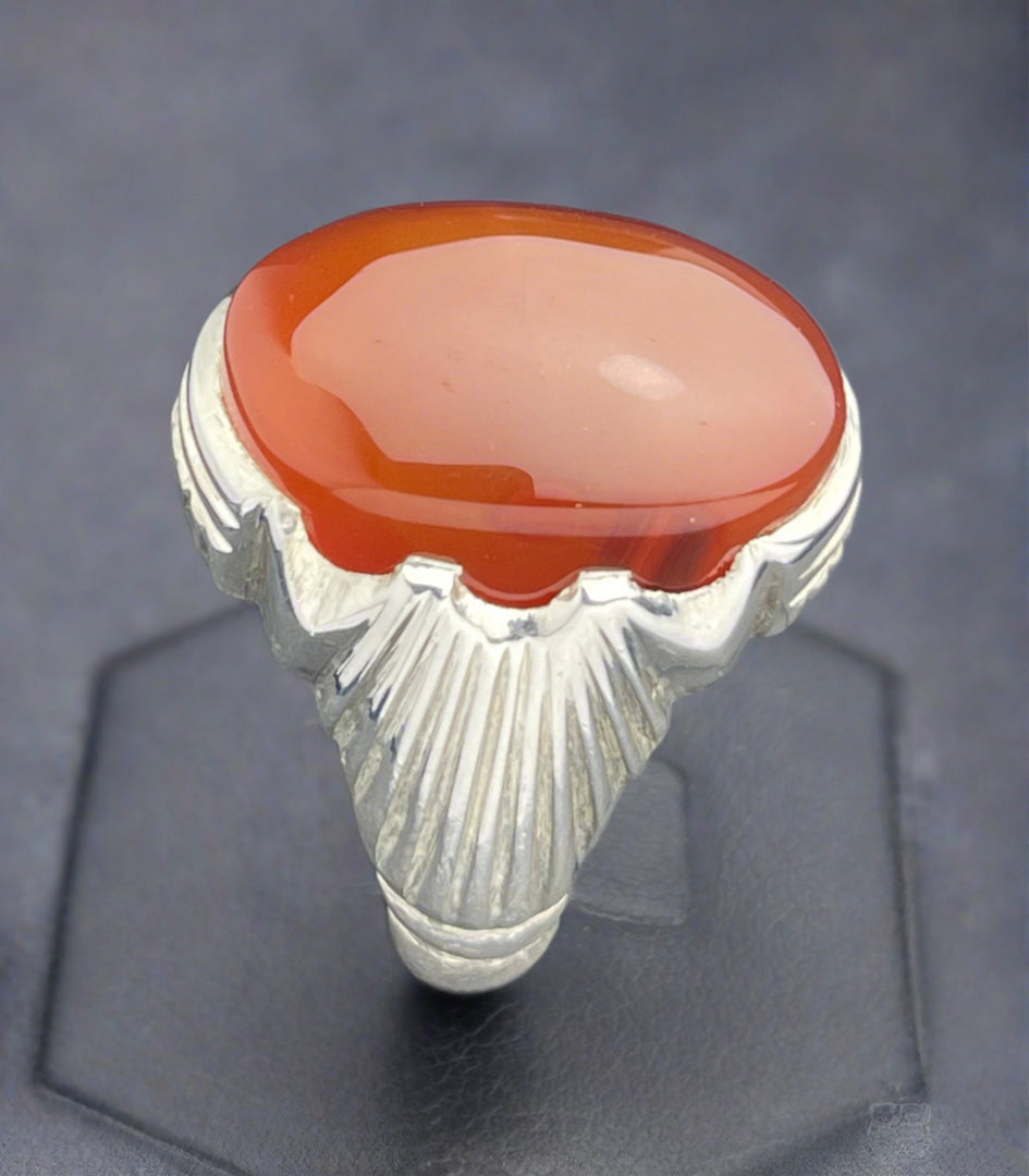 Red Yemeni Agate Ring